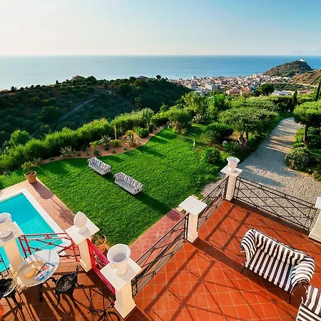 Villa Estella Capo dʼOrlando