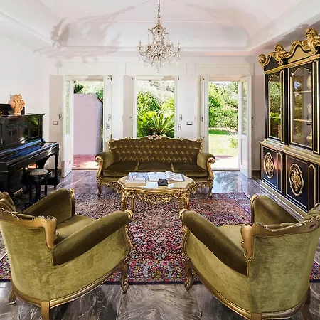 Estella Villa *