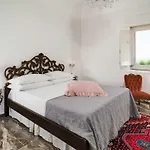 فيلة Estella *