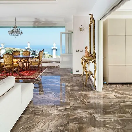 Estella Villa